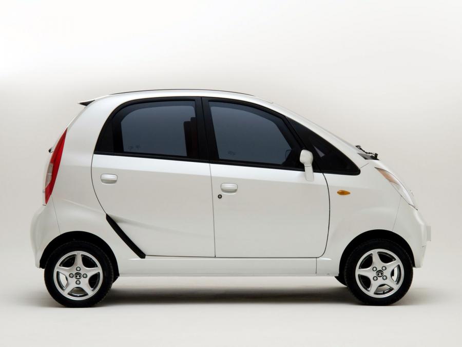  Tata Nano Luxury 2008 года  (фото 22 из 28)